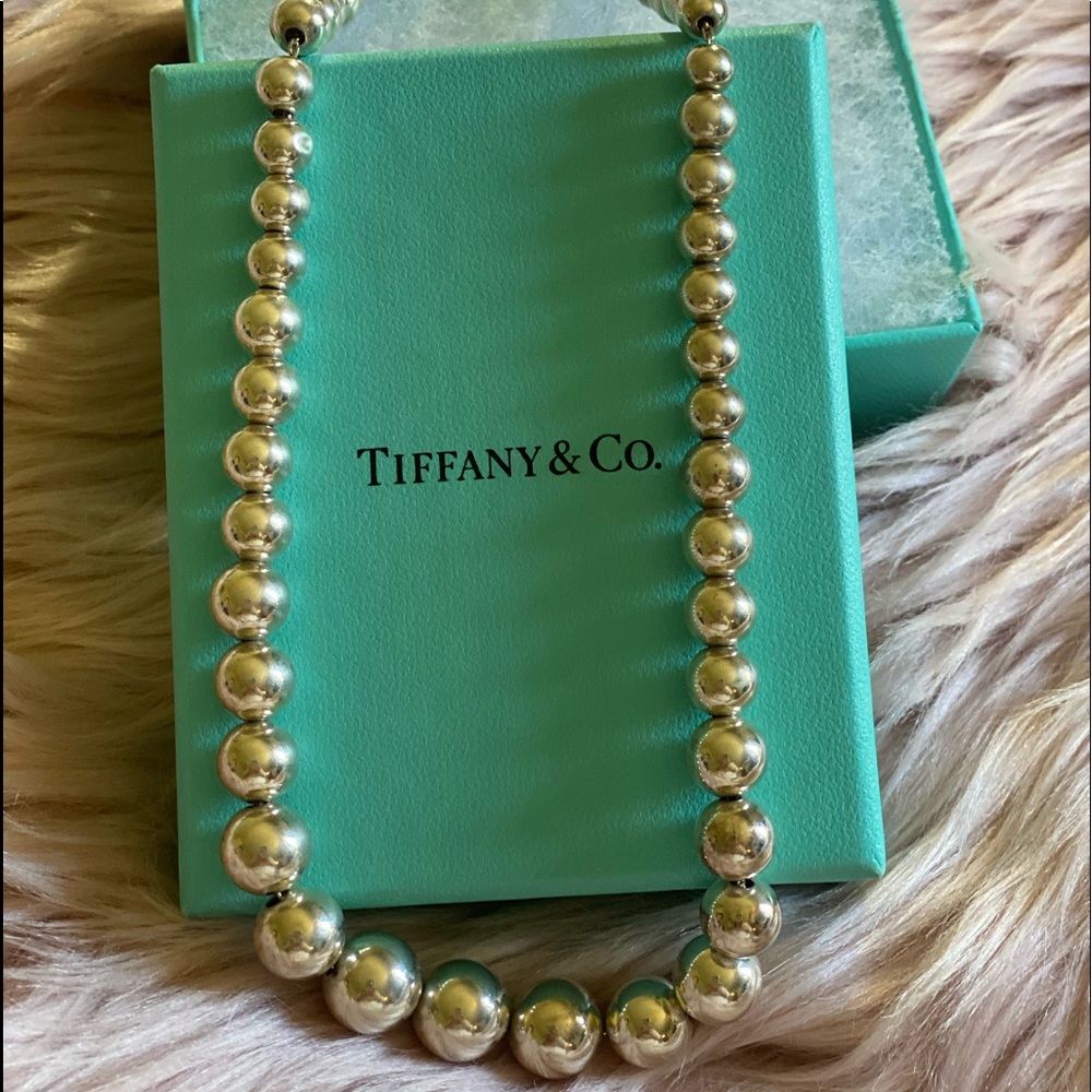 Tiffany & Co HardWear graduated Ball necklace